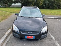 Nero Usata 2007 Ford Focus Station wagon | 950 € (Ottimo prezzo)