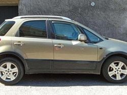 Marrone Usata 2006 Fiat Sedici Emotion SUV | 3500 € (Buon prezzo)