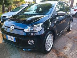 Nero Usata 2016 VW up! Highline Due volumi | 7490 € (Buon prezzo)