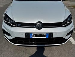 Usata 2019 VW Golf VII R Tre volumi | 32.000 € (Buon prezzo)