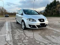 Grigio Usata 2012 Seat Altea XL Monovolume | 4300 € (Buon prezzo)