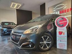 Grigio Usata 2017 Peugeot 208 Allure Due volumi | 7990 € (Ottimo prezzo)