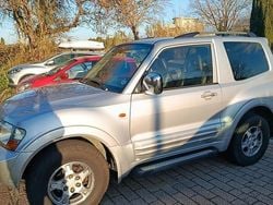 Usata 2000 Mitsubishi Pajero SUV | 9000 € (Cara)