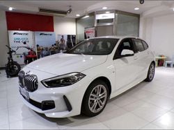 Bianco Usata 2022 BMW 116 M Sport Due volumi | 27.500 € (Buon prezzo)