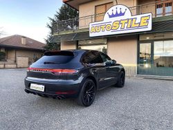 Grigio vulcano Usata 2019 Porsche Macan SUV | 47.990 € (Ottimo prezzo)