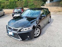 Nero Usata 2016 Lexus CT200h Business Edition Tre volumi | 17.000 € (Molto cara)