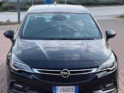 Nero Usata 2017 Opel Astra Station wagon | 8000 € (Cara)