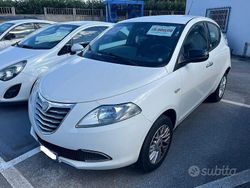 Bianco Usata 2014 Lancia Ypsilon Gold Due volumi | 6900 € (Buon prezzo)