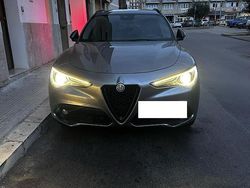 Grigio Usata 2019 Alfa Romeo Stelvio Veloce SUV | 21.800 €