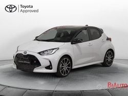 Blu Usata 2023 Toyota Yaris Hybrid Sport Tre volumi | 23.500 € (Molto cara)
