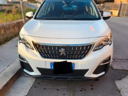 Usata 2018 Peugeot 3008 SUV | 15.800 € (Buon prezzo)