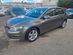 Grigio Usata 2016 VW Golf Highline Tre volumi | 8199 € (Buon prezzo)