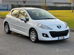 Bianco Usata 2011 Peugeot 207 Active Tre volumi | 4900 € (Buon prezzo)