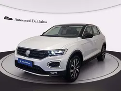 Bianco ghiaccio metalizzato/te Usata 2018 VW T-Roc Style SUV | 17.500 € (Buon prezzo)