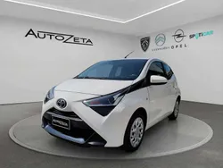 Bianco Usata 2020 Toyota Aygo Connect Style Due volumi | 9400 € (Buon prezzo)