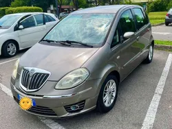 Usata 2008 Lancia Musa Monovolume | 3550 € (Buon prezzo)
