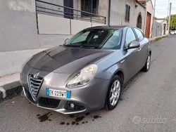 Grigio Usata 2011 Alfa Romeo Giulietta Due volumi | 6590 € (Buon prezzo)