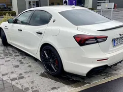 Usata 2021 Maserati Ghibli Coupé | 50.000 € (Super prezzo)