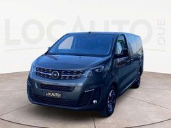 Grigio Usata 2024 Opel Zafira Business Elegance Monovolume | 37.990 € (Molto cara)