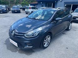 Blu Usata 2018 Renault Clio GrandTour Station wagon | 8990 € (Buon prezzo)