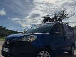 Blu Usata 2017 Fiat Doblò Monovolume | 5500 € (Buon prezzo)