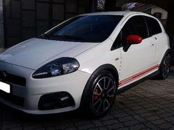 Bianco Usata 2009 Abarth Grande Punto Due volumi | 13.890 € (Molto cara)