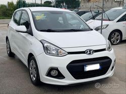Bianco Usata 2016 Hyundai i10 Comfort Due volumi | 3999 € (Ottimo prezzo)