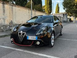 Nero Usata 2014 Alfa Romeo Giulietta Tre volumi | 8500 € (Buon prezzo)