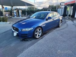 Blu Usata 2016 Jaguar XE Prestige Tre volumi | 10.500 € (Ottimo prezzo)