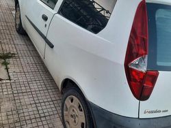 Usata 2006 Fiat Punto Due volumi | 1500 €