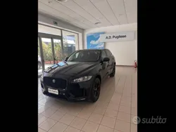 Nero Usata 2017 Jaguar F-Pace R-Sport SUV | 23.900 € (Molto cara)