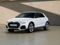 Bianco ghiacciaio metallizzato Nuova 2025 Audi A1 Tre volumi | 32.300 € (Buon prezzo)