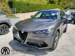 Grigio Usata 2024 Alfa Romeo Stelvio Sprint SUV | 38.990 € (Molto cara)