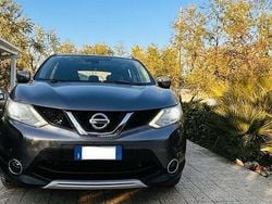 Grigio Usata 2015 Nissan Qashqai SUV | 12.900 € (Molto cara)