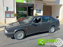 Nero Usata 1991 Alfa Romeo 75 Tre volumi | 20.900 €