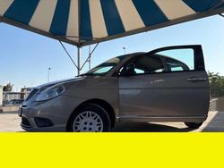 Oro Usata 2011 Lancia Ypsilon Due volumi | 4990 € (Cara)