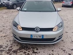 Grigio Usata 2014 VW Golf VII Highline | 10.399 € (Buon prezzo)