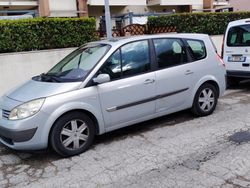 Grigio Usata 2004 Renault Mégane II Due volumi | 1250 € (Buon prezzo)