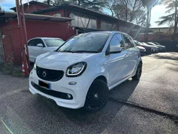 Bianco Usata 2018 Smart ForFour Brabus Xclusive Due volumi | 20.900 € (Cara)