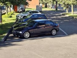 Usata 1999 BMW 323 Exclusive Tre volumi | 9300 €