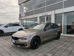 Oro Usata 2018 BMW 320 Advantage Station wagon | 18.800 € (Buon prezzo)