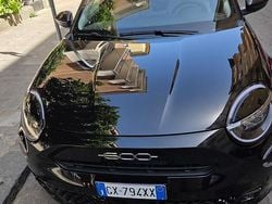 Nero Usata 2024 Fiat 600 La Prima Due volumi | 24.990 € (Buon prezzo)