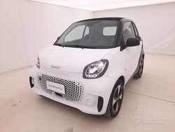 Bianco Usata 2021 Smart ForTwo Coupé Passion Due volumi | 10.290 € (Ottimo prezzo)
