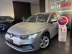 Argento Usata 2020 VW Golf Life Tre volumi | 16.490 € (Buon prezzo)
