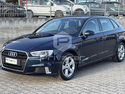 Blu Usata 2018 Audi A3 Design Tre volumi | 15.900 € (Ottimo prezzo)