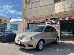 Argento Usata 2011 Lancia Ypsilon Due volumi | 4490 € (Buon prezzo)