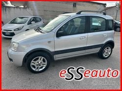 Grigio Usata 2009 Fiat Panda Climbing Tre volumi | 3250 € (Buon prezzo)