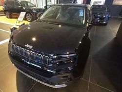 Nero vulcano Nuova 2025 Jeep Avenger EV Summit SUV | 31.900 €