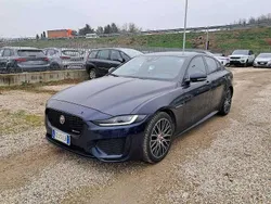 Usata 2019 Jaguar XE R-Dynamic Tre volumi | 13.550 € (Super prezzo)