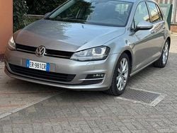 Grigio Usata 2013 VW Golf VII Highline Tre volumi | 11.500 € (Buon prezzo)